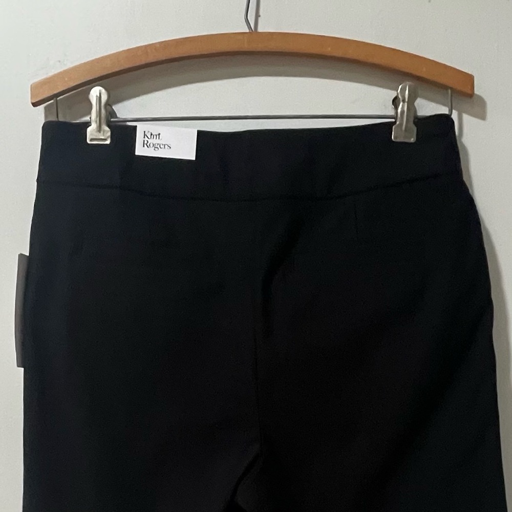 NWT Kim Rogers Black Millennium Bermuda Pull On Shorts Stretch Tummy Control - Picture 5 of 8